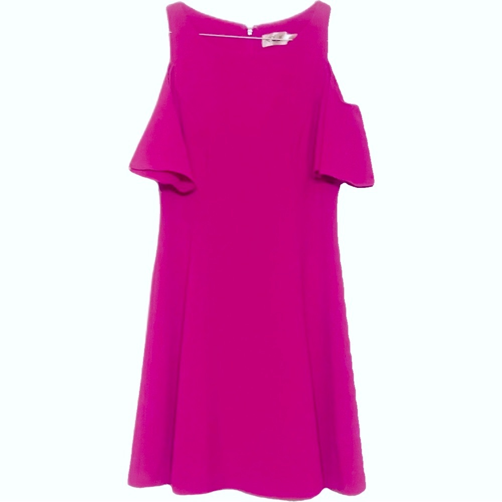 Eliza J Pink Mini Dress w/cut out shoulders & flutter sleeves Fit & Flare 6